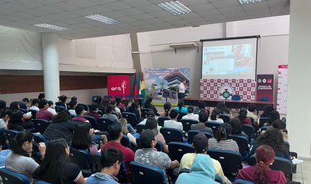 Imagen de WhatsApp 2023-04-29 a las 2 Charla Universidad Gabriel Rene Moreno